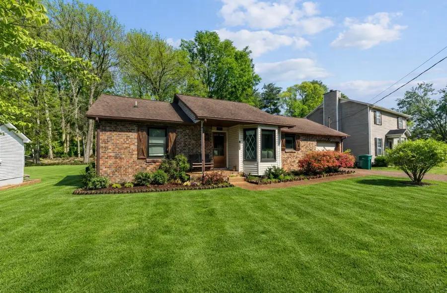 3048 Reelfoot Dr, Nashville, TN 37214 - #3