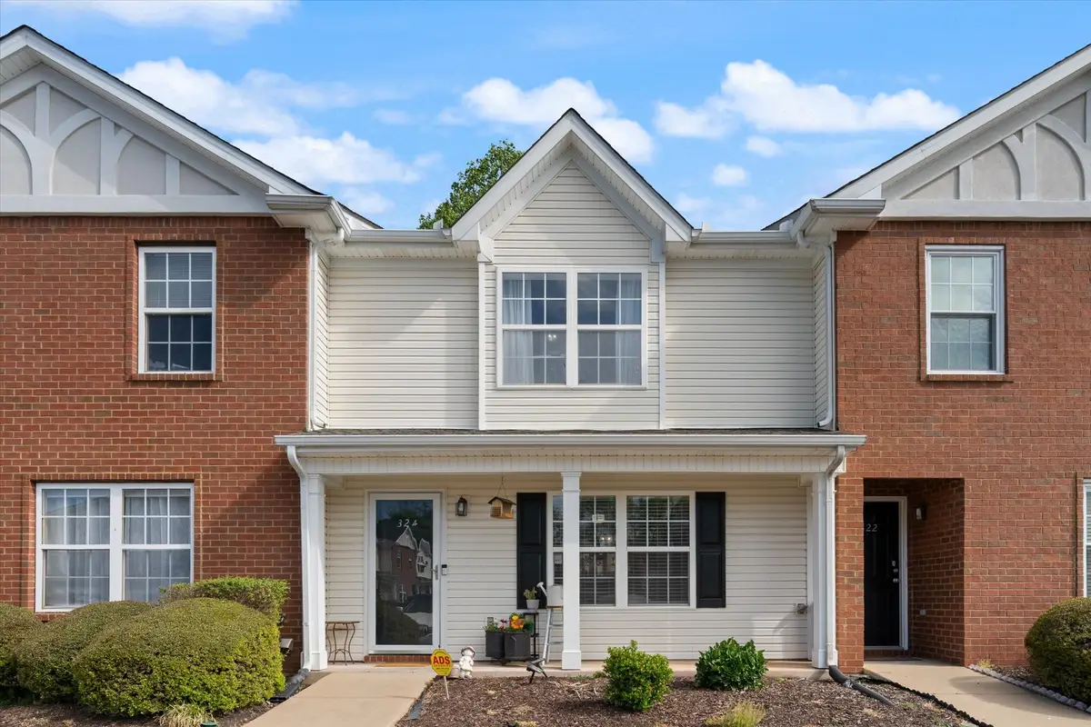 324 Arapaho Dr, Murfreesboro, TN 37128 - #1