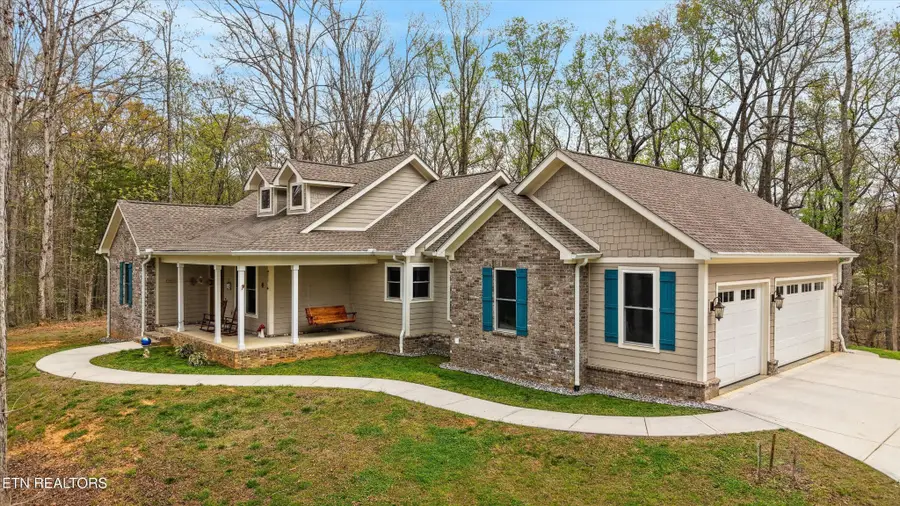 166 E Shore Drive, Rockwood, TN 37854 - #3