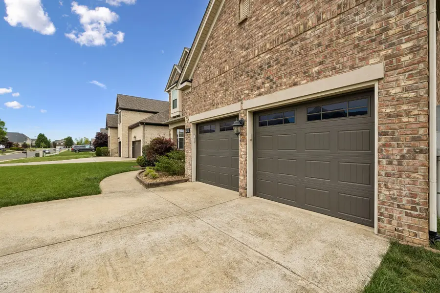 1212 Stockwell Dr, Murfreesboro, TN 37128 - #3