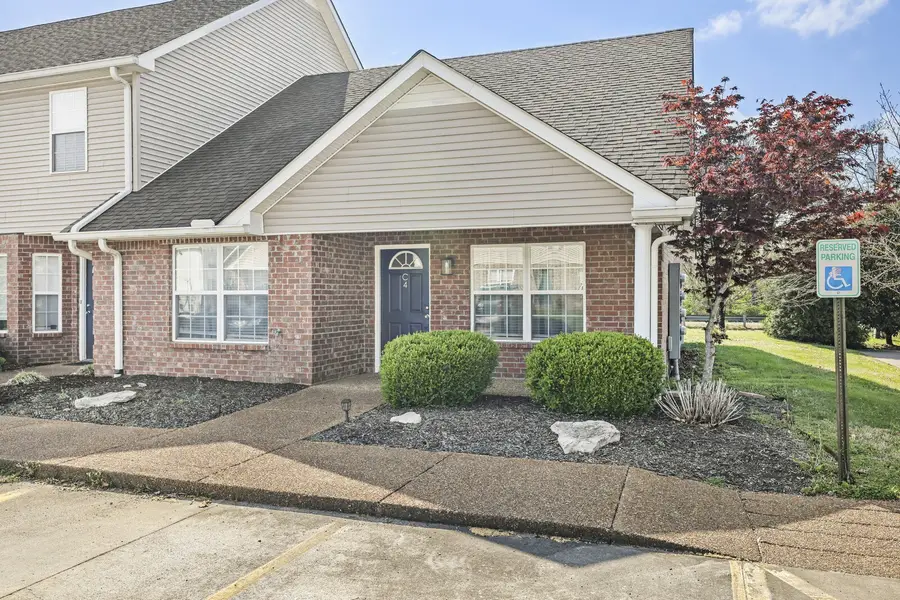 138 Cambridge Dr #C4, Gallatin, TN 37066 - #3