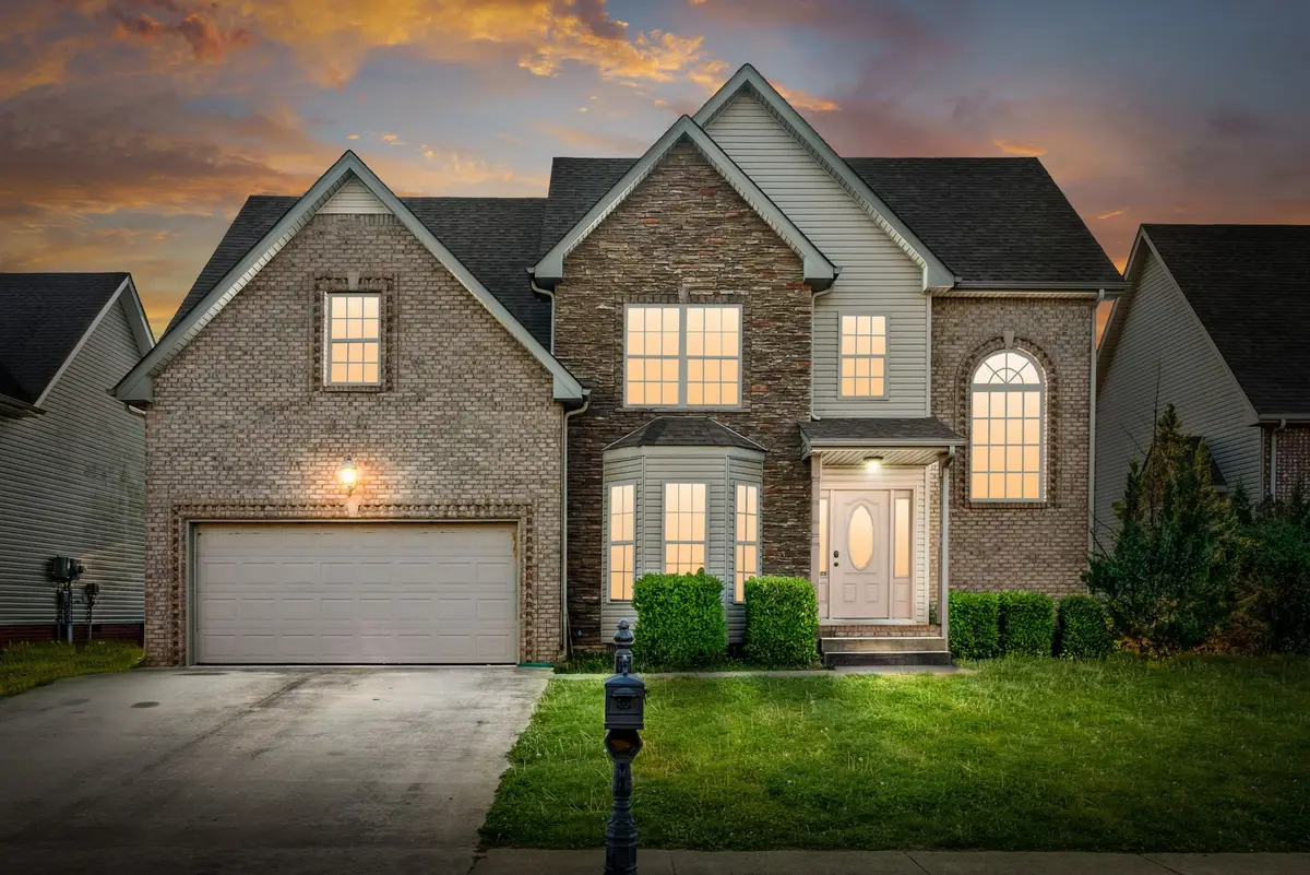 1108 Chinook Cir, Clarksville, TN 37042 - #1