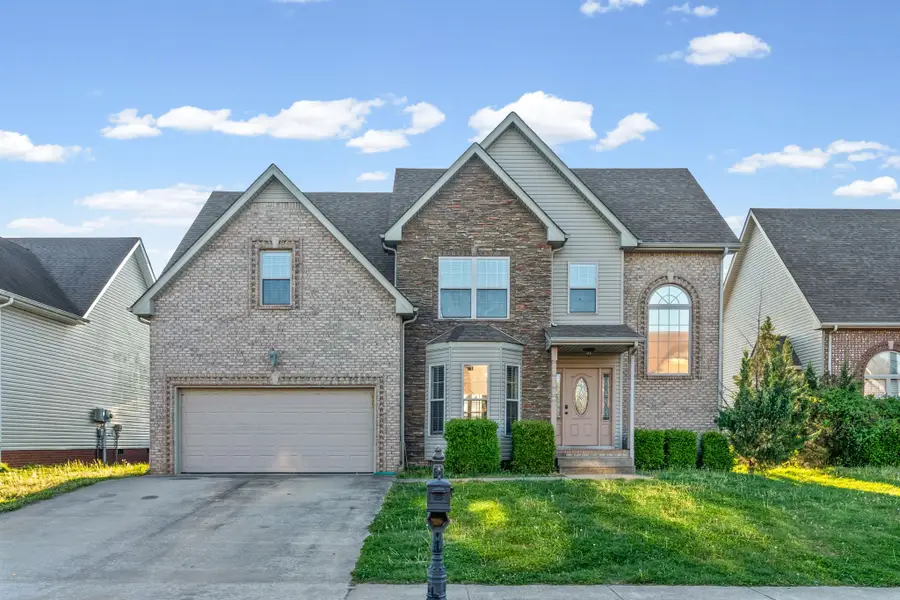 1108 Chinook Cir, Clarksville, TN 37042 - #2