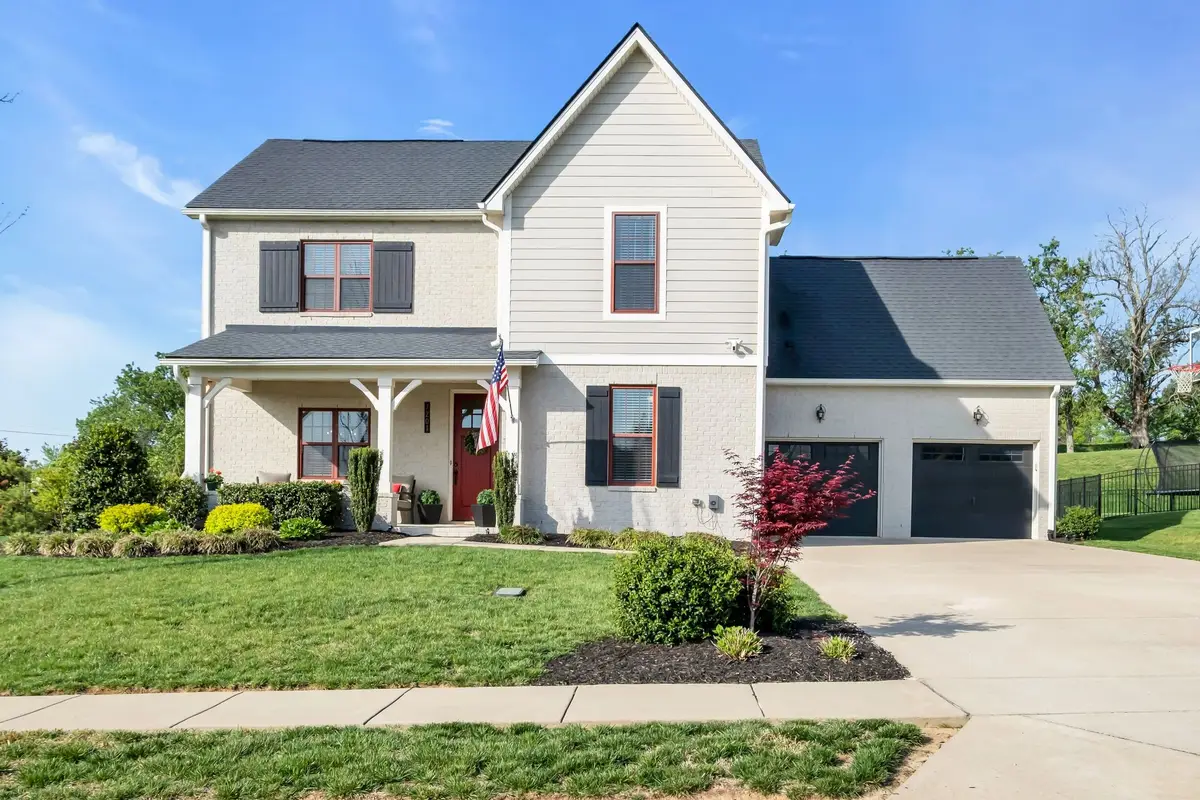 7201 Ludlow Dr, College Grove, TN 37046 - #1