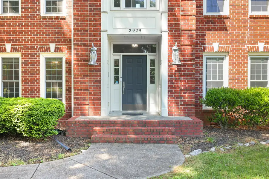 2929 Chaucer Dr, Murfreesboro, TN 37129 - #3
