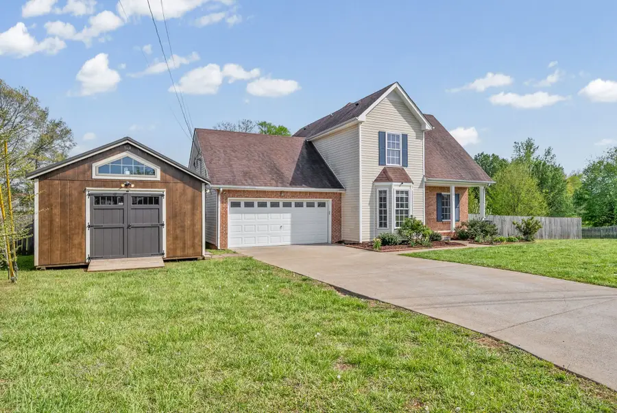1209 Shorehaven Dr, Clarksville, TN 37042 - #2