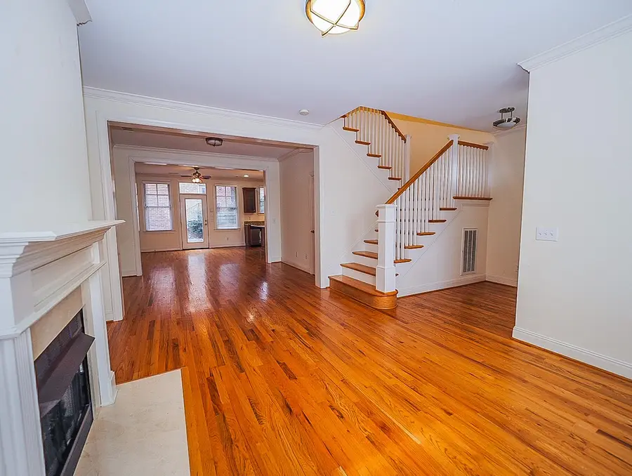 714 4th Ave N, Nashville, TN 37219 - #2