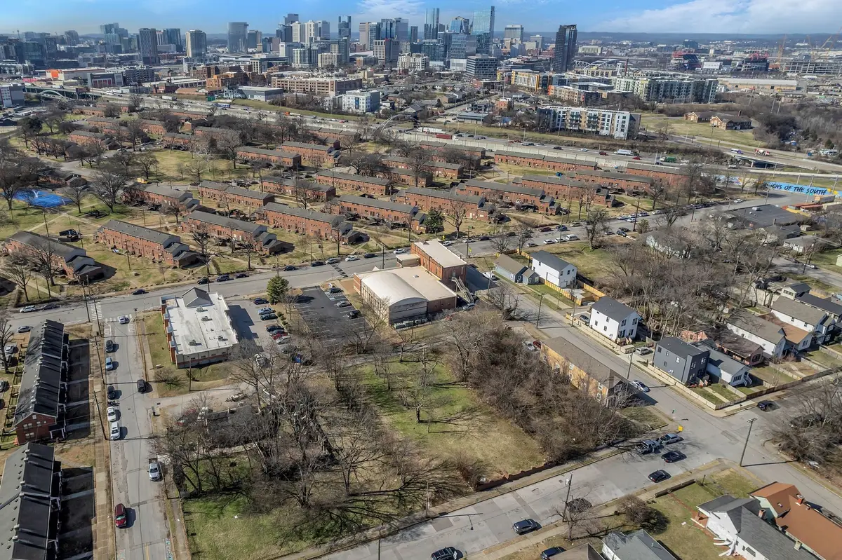 94 Claiborne St, Nashville, TN 37210 - #1