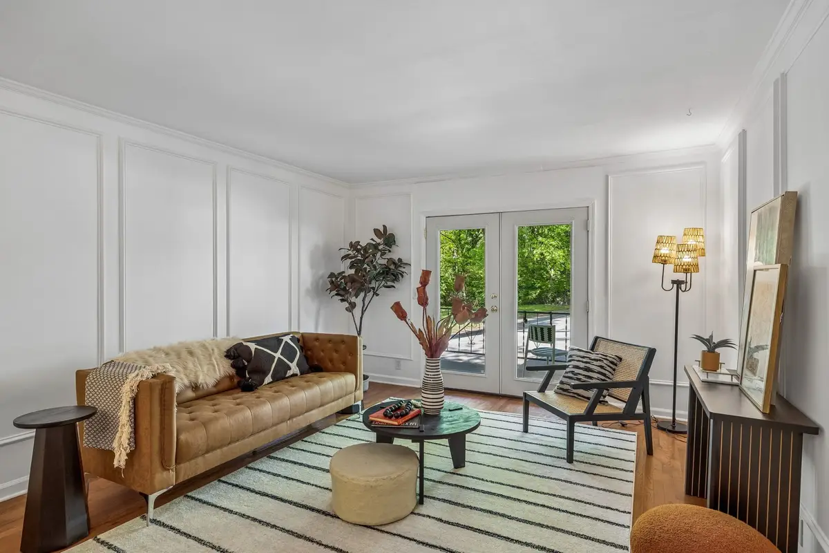 601 Boyd Mill Ave #M8, Franklin, TN 37064 - #1