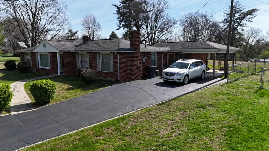 405 Boyd Ave, McMinnville, TN 37110 - #3