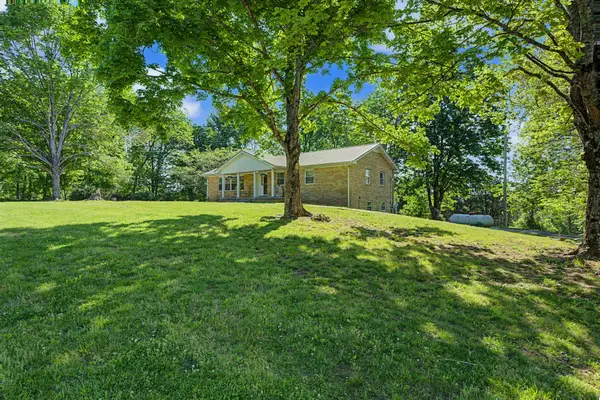 276 Pumpkin Ridge Rd, Dover, TN 37058