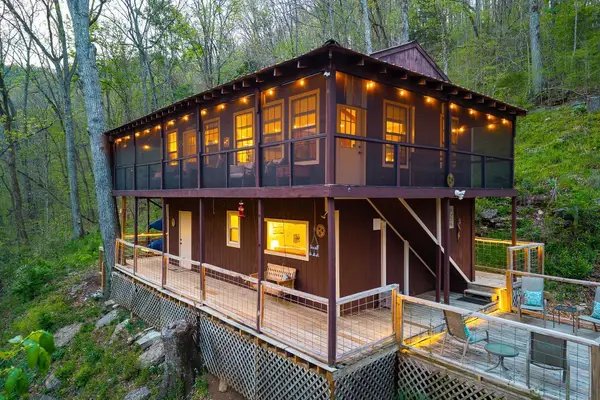 510 Wilson Dr, Smithville, TN 37166