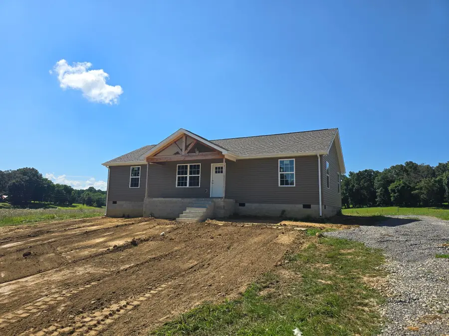 1190 Hutchins Rd, McMinnville, TN 37110 - #3