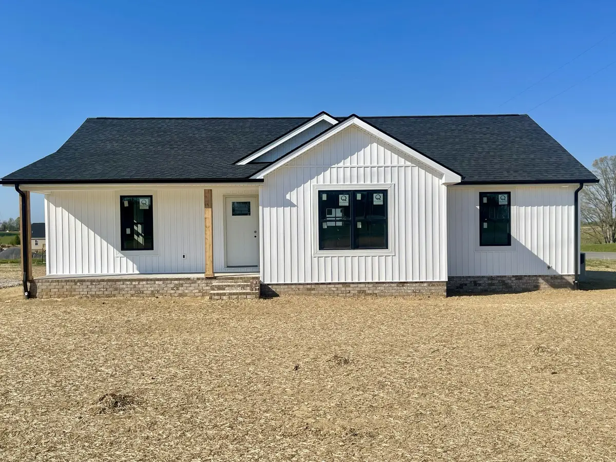 100 Donald Dr, Lafayette, TN 37083 - #1