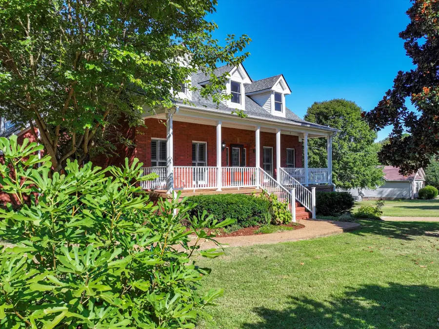 9725 Dogwood Dr, Bon Aqua, TN 37025 - #2