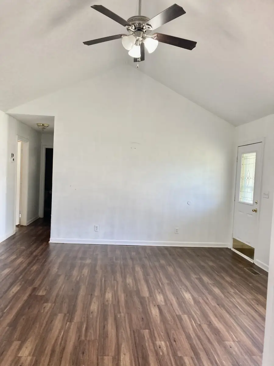 100 Sharon Dr, Portland, TN 37148 - #3