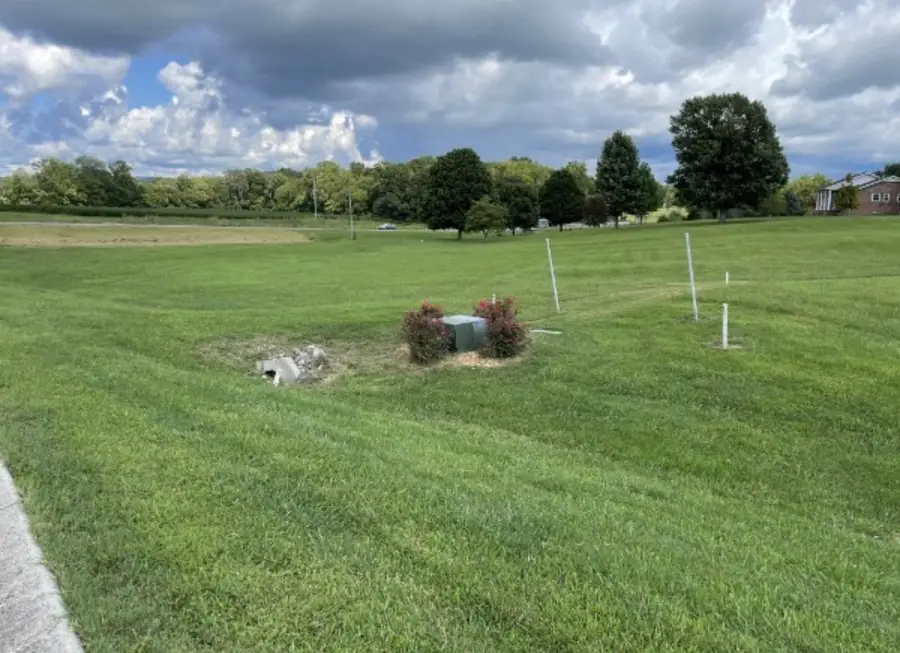 0 Hills Dr, Hillsboro, TN 37342 - #2