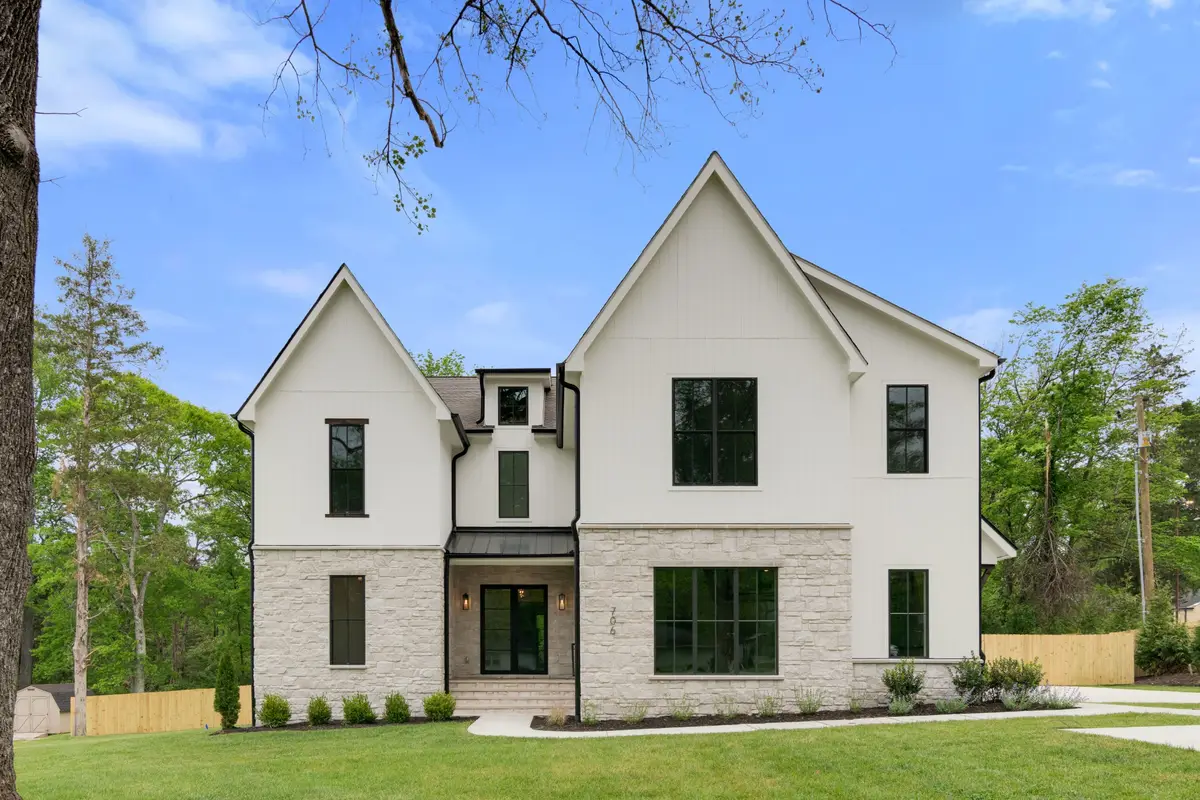 706 Brook Hollow Rd, Nashville, TN 37205 - #1
