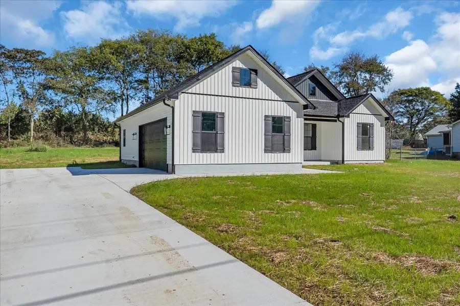 440 Sherwood Dr, McMinnville, TN 37110 - #3