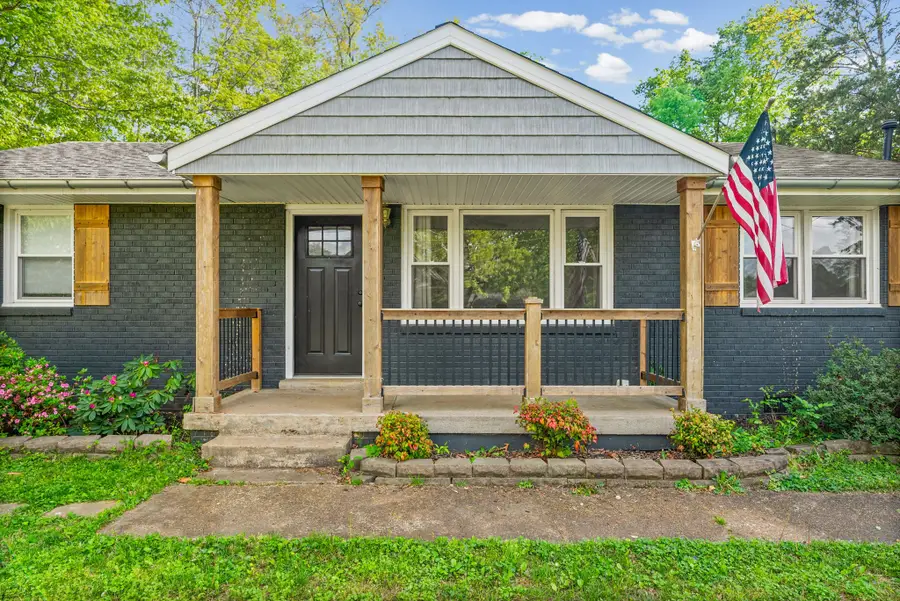 16 Donelson Dr, Clarksville, TN 37042 - #3