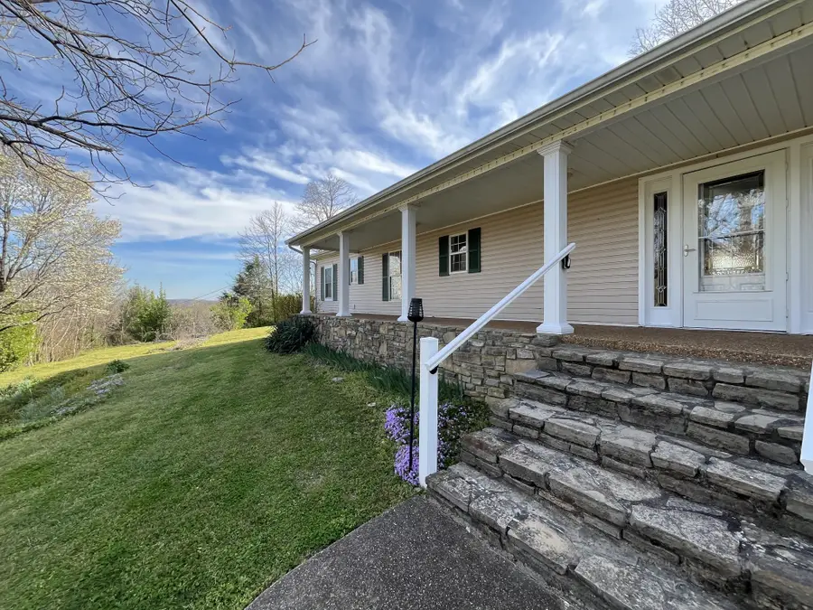 1763 Highway 166 N, Mount Pleasant, TN 38474 - #3