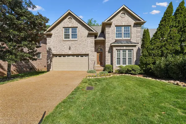 621 Cherry Glen Cir, Nashville, TN 37215