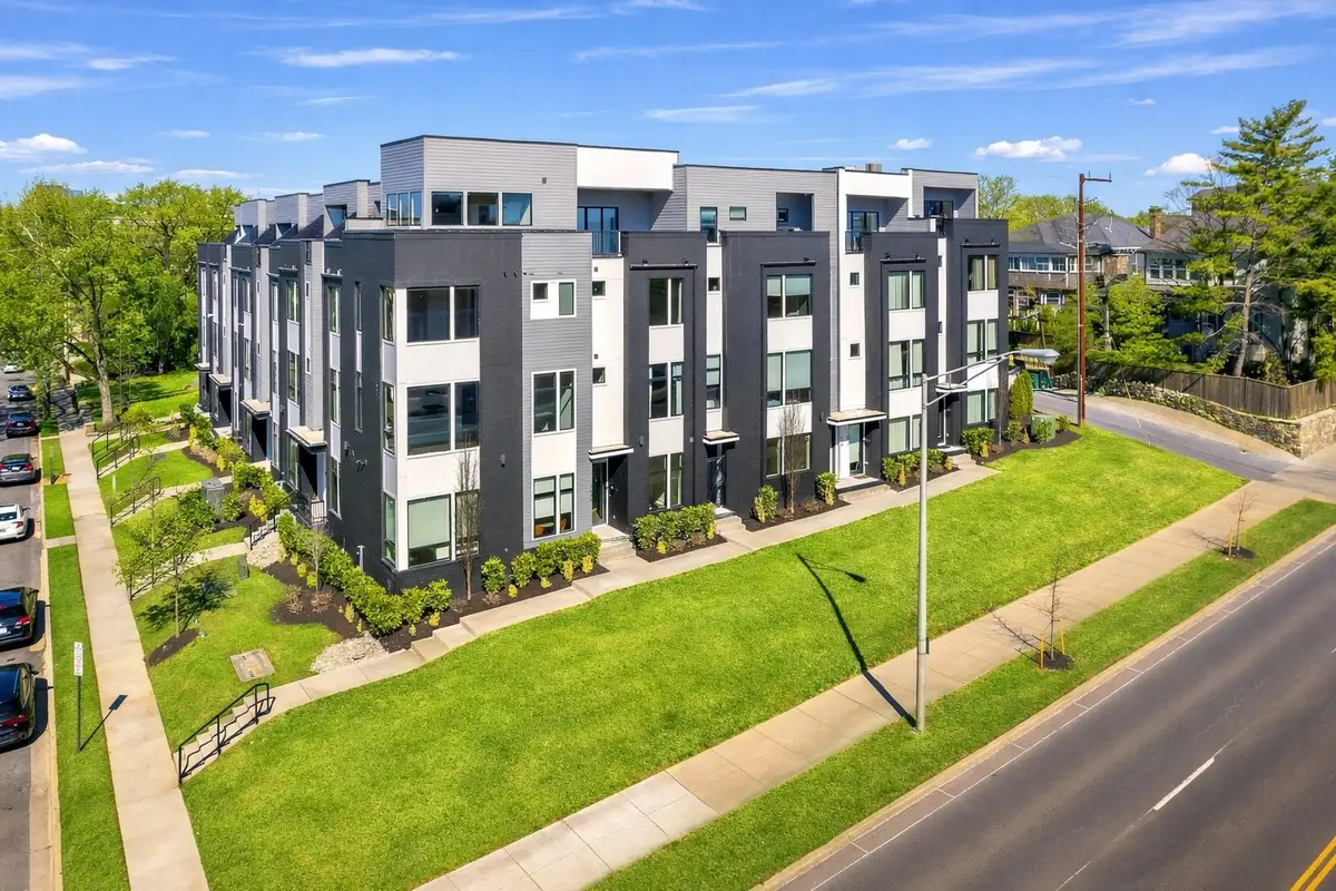 1648 19th Ave S, Nashville, TN 37212 - #1