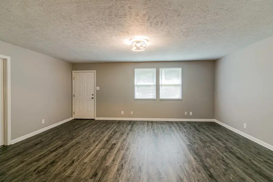 812 Bradley Street, Clarksville, TN 37040 - #3