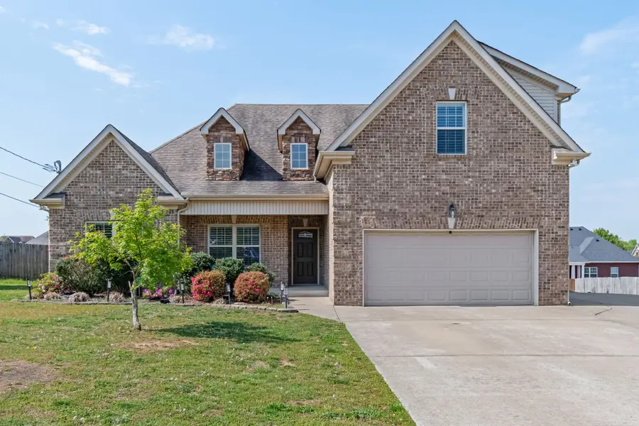 1021 Brokencreek Ln, Murfreesboro, TN 37129 - #2
