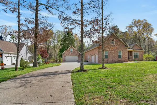 237 Station Cir, Tullahoma, TN 37388