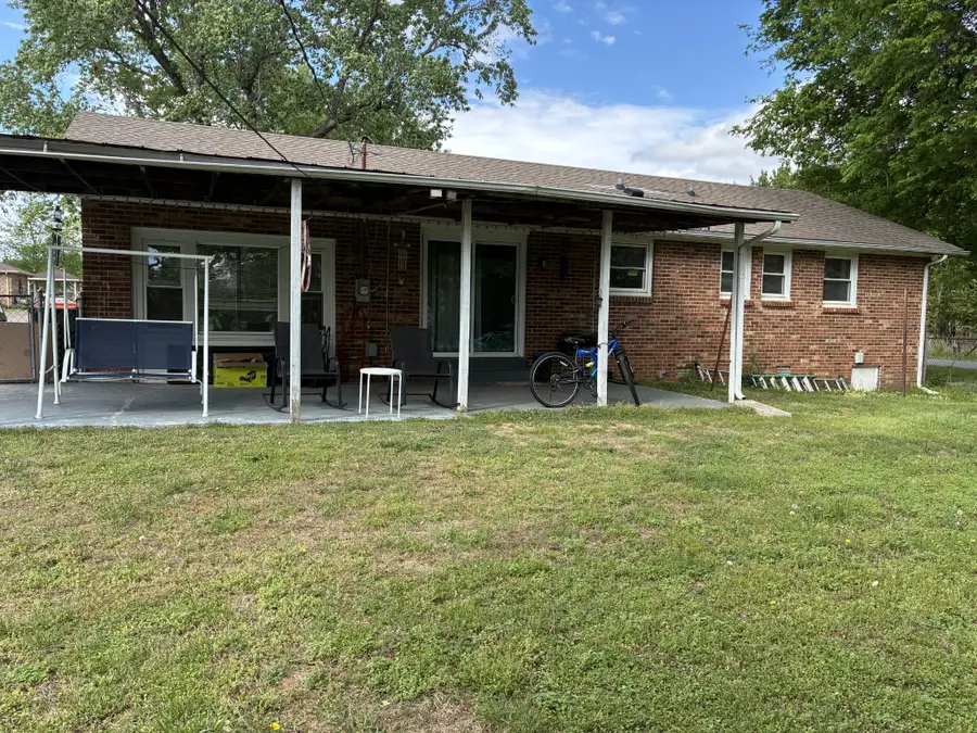 100 Susan St, Clarksville, TN 37042 - #2