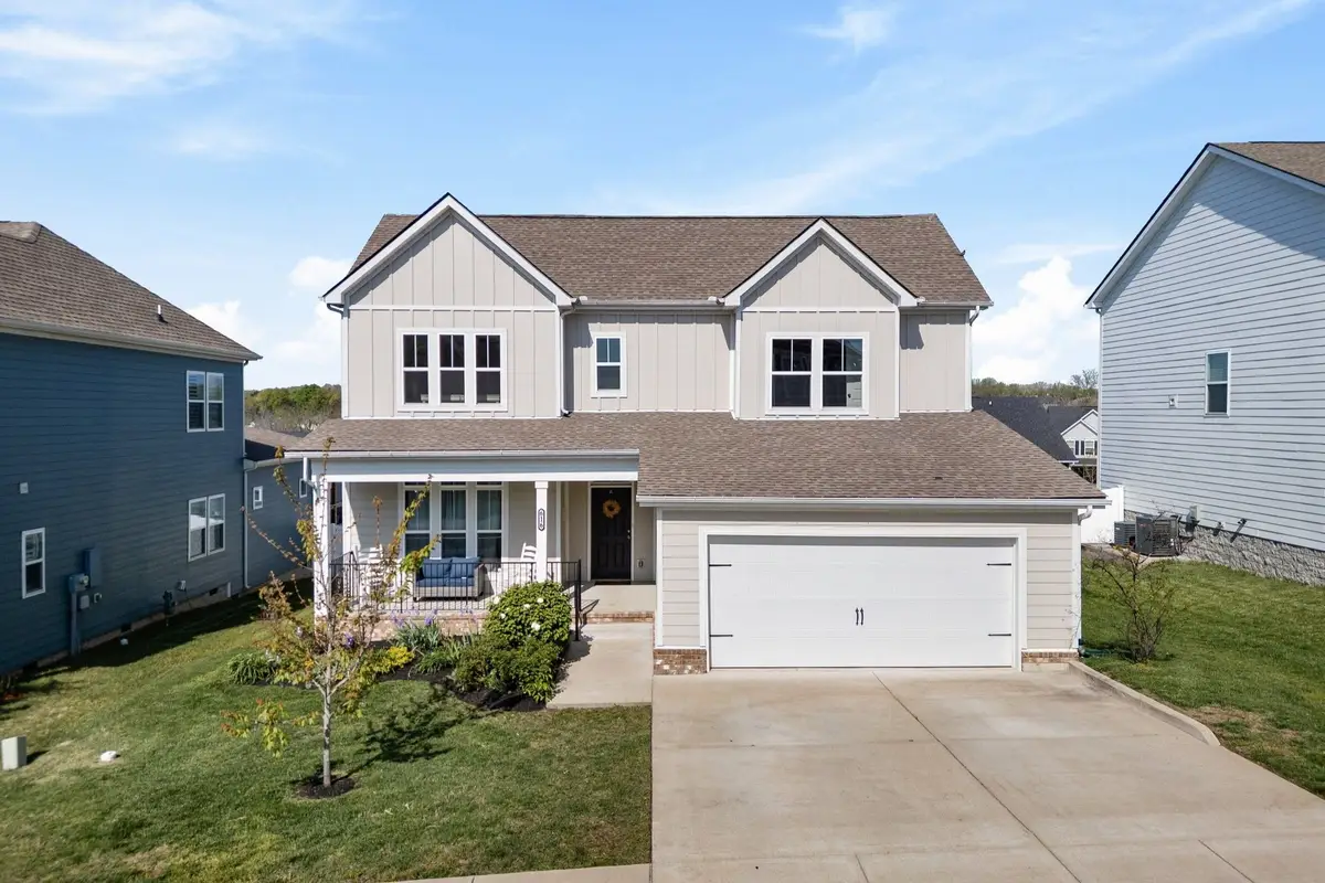 616 Castle Rd, Mount Juliet, TN 37122 - #1