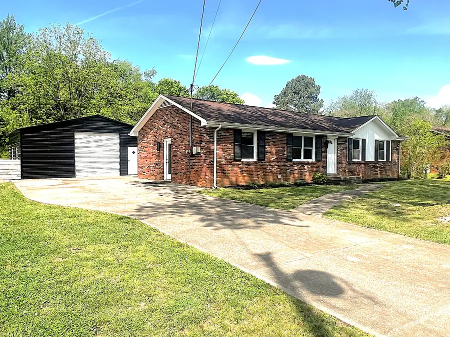 312 Golden Dr, Clarksville, TN 37040 - #2