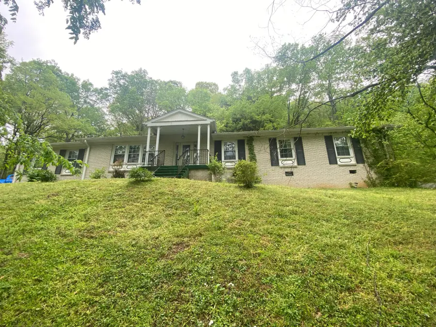 2705 Hillsboro Rd, Brentwood, TN 37027 - #3