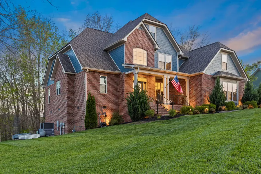 3046 Wedgewood Dr, Greenbrier, TN 37073 - #2