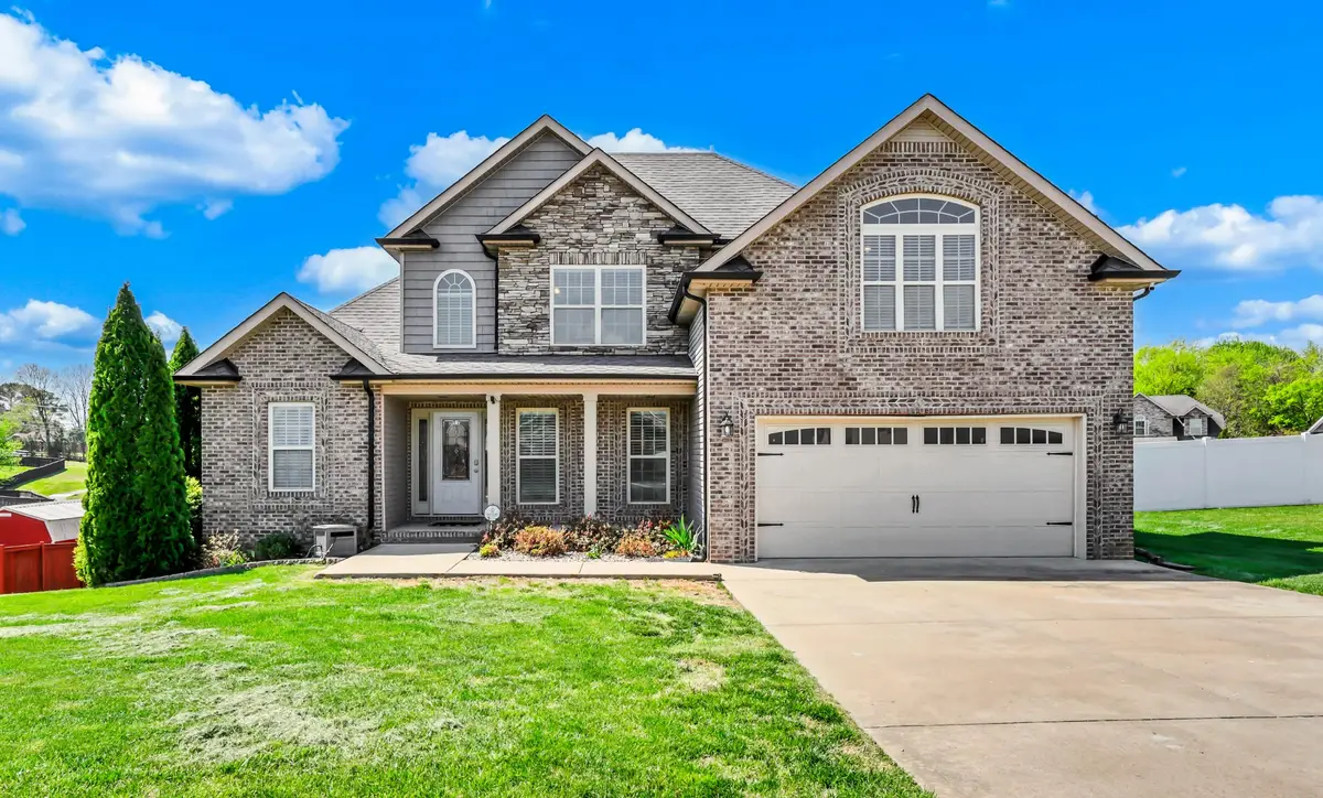 2212 Ellington Gait Dr, Clarksville, TN 37043 - #1