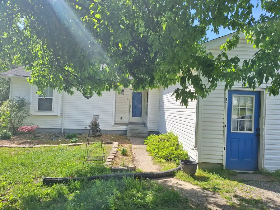 2079 Phillips St, Lewisburg, TN 37091 - #3