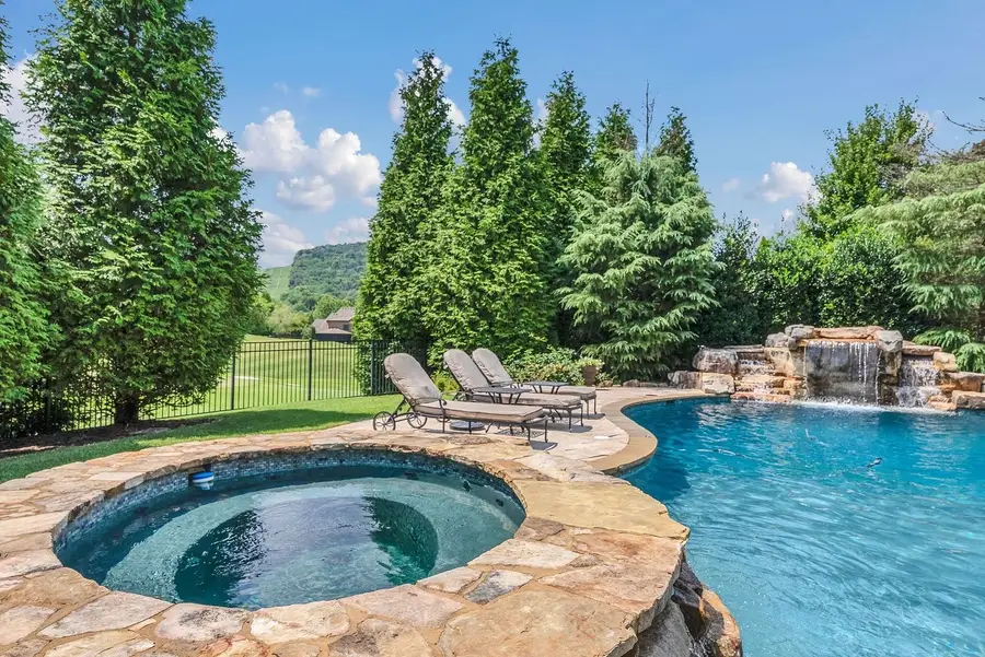 37 Colonel Winstead Dr, Brentwood, TN 37027 - #3