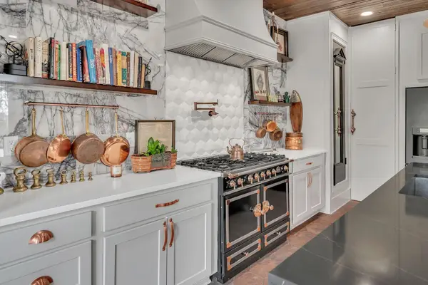 1206 Mcgrace Ln, Nashville, TN 37220