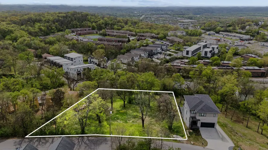 211 Marcia Ave, Nashville, TN 37209 - #3