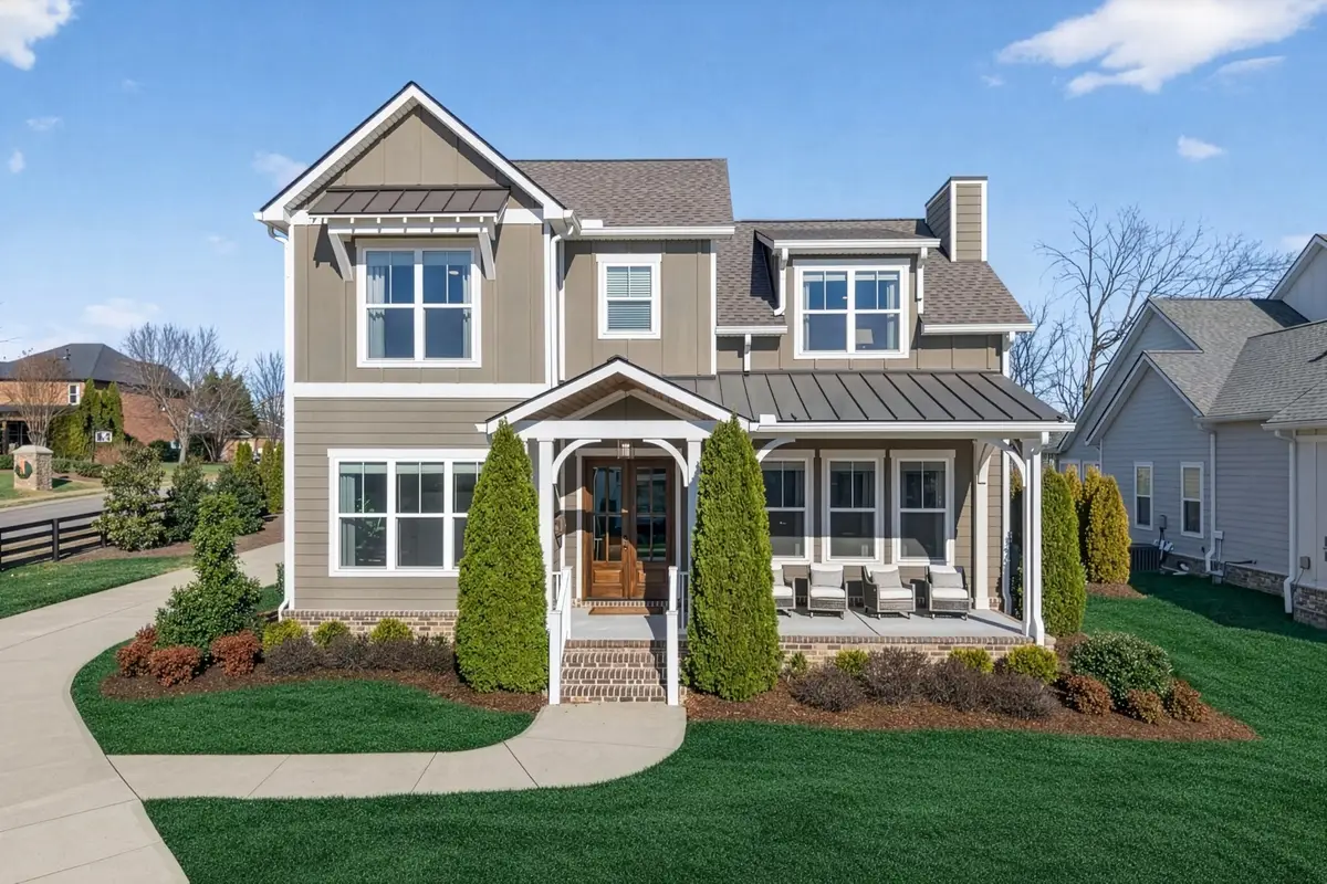 998 Spruce Ridge Ln, Spring Hill, TN 37174 - #1