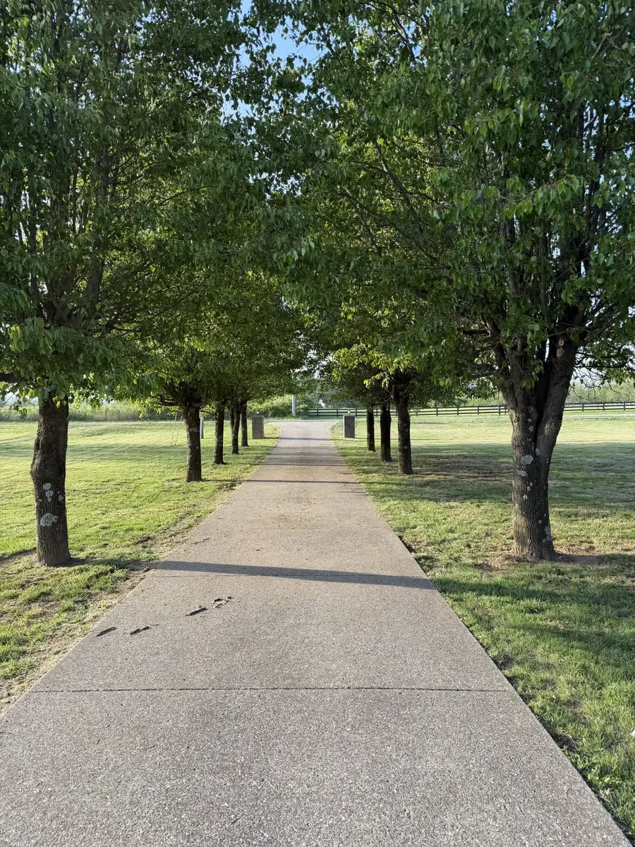 1976 Hartsville Pike, Gallatin, TN 37066 - #2