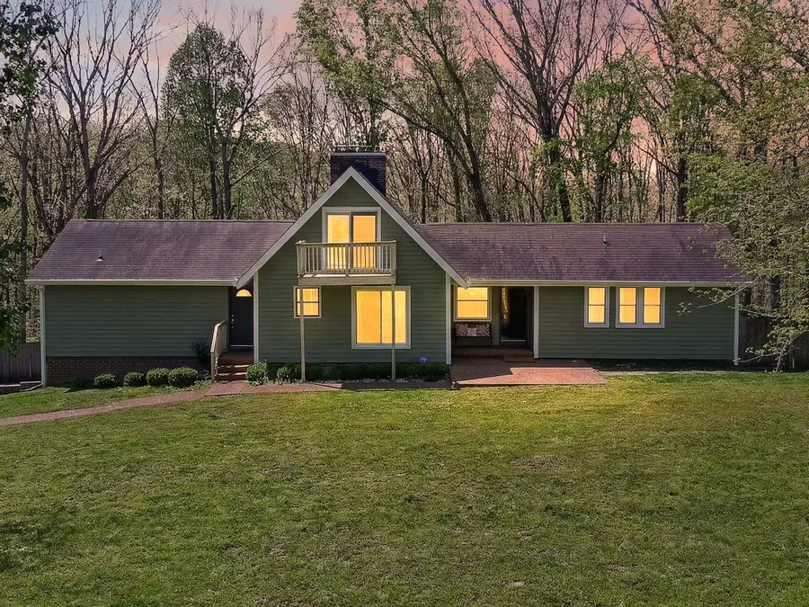 1040 Williams Dr, White Bluff, TN 37187 - #2