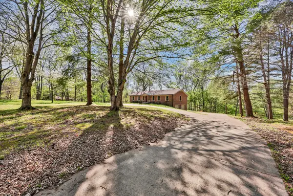 720 Vaughan Rd, Clarksville, TN 37043