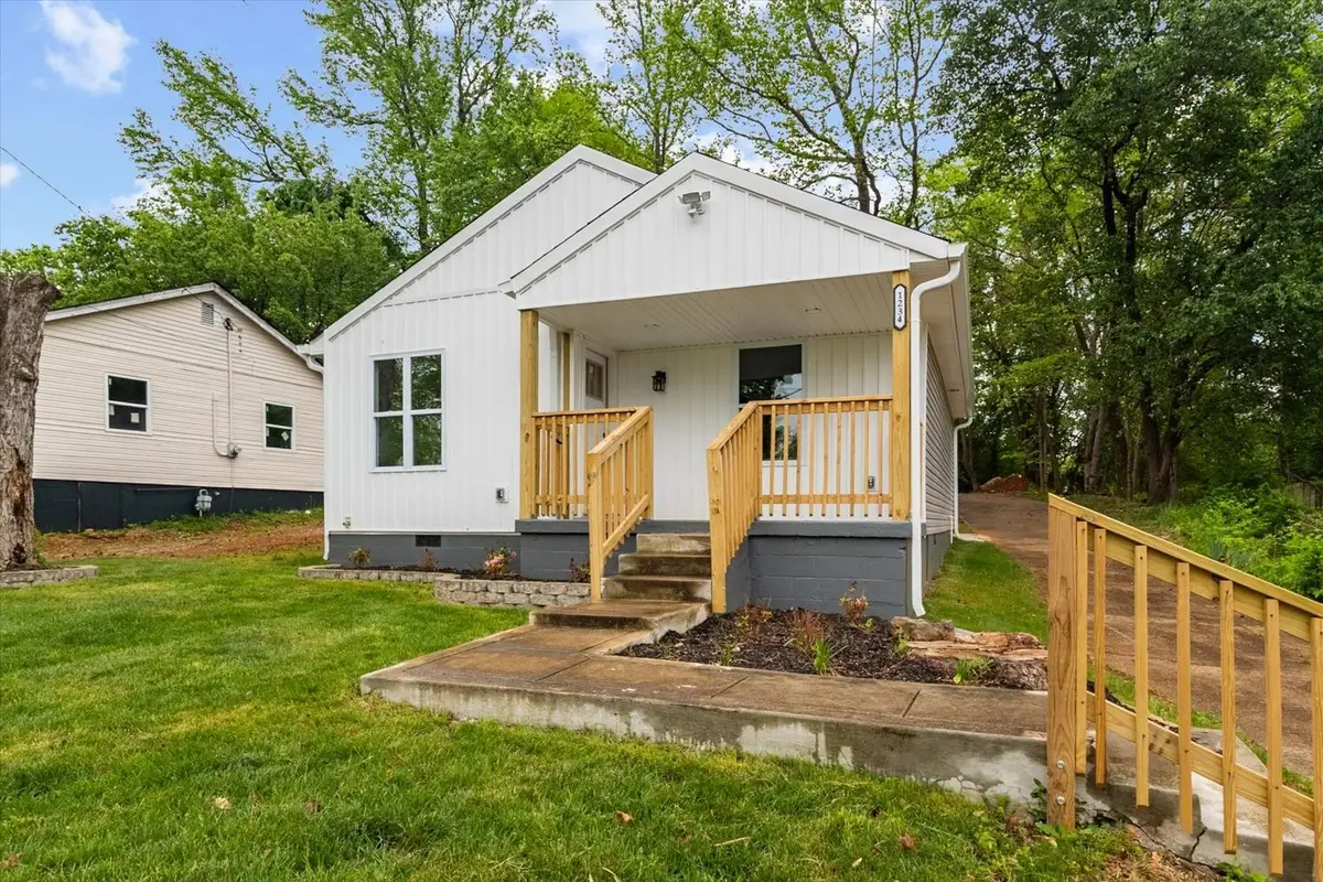 1234 Paradise Hill Rd, Clarksville, TN 37040 - #1