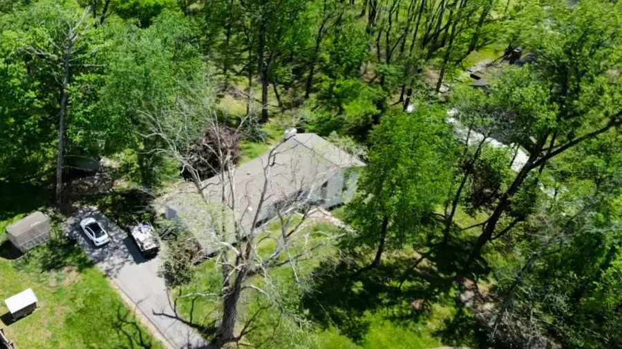 537 Indian Lake Rd, Hendersonville, TN 37075 - #3