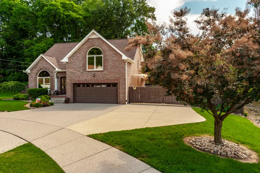 110 Camden Ct N, Hendersonville, TN 37075 - #2