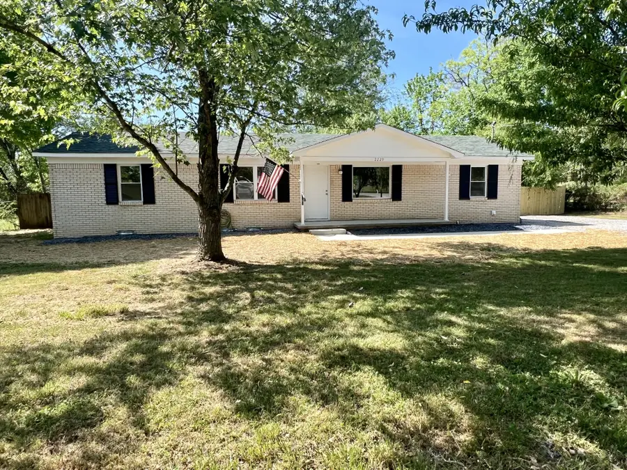 2229 Cherry Dr, Pulaski, TN 38478 - #2