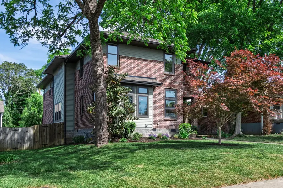 913 Fatherland St, Nashville, TN 37206 - #3