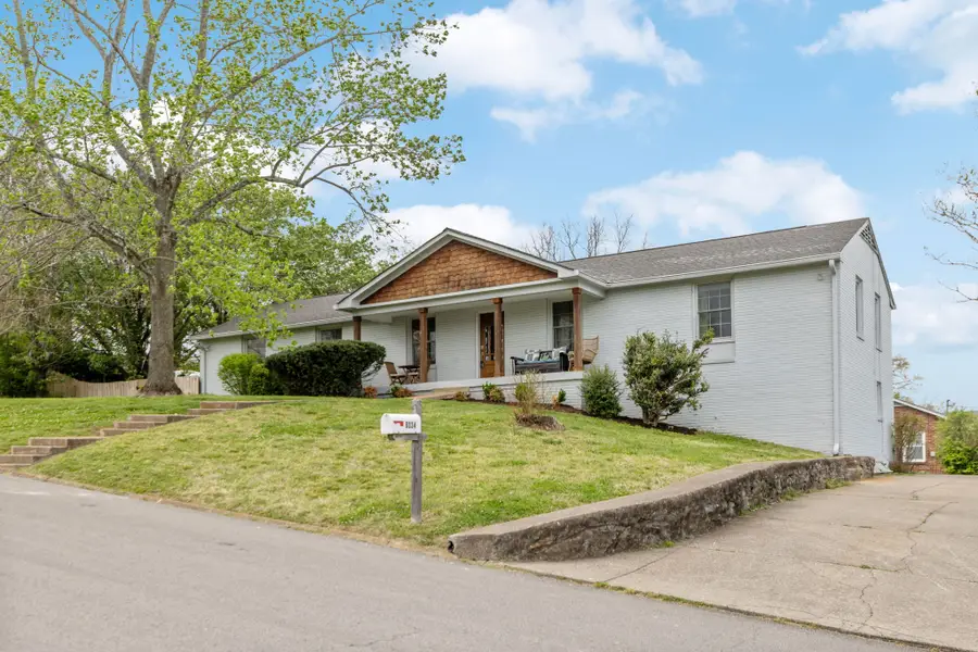 6334 Percy Dr, Nashville, TN 37205 - #2